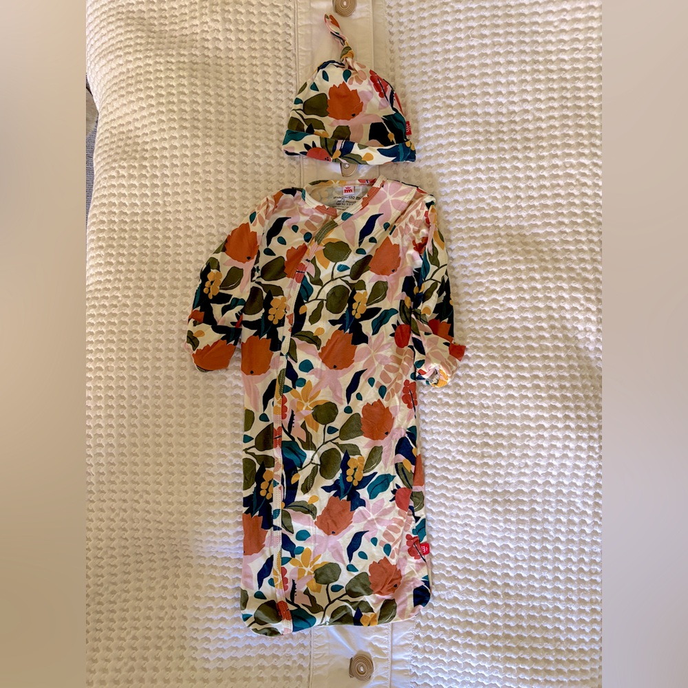 Magnetic Me modal cozy sleeper + hat set